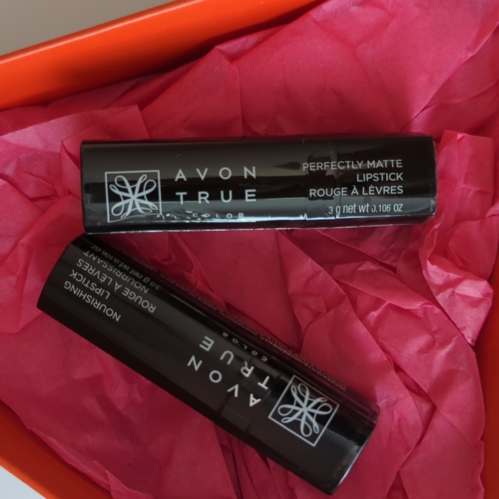 Avon True Color Lipstick